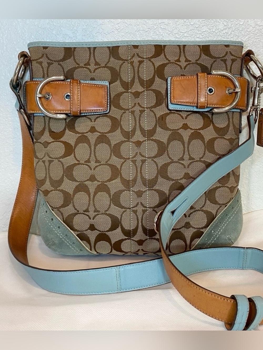 Coach Vintage Soho Duffle - Picture 2 of 12